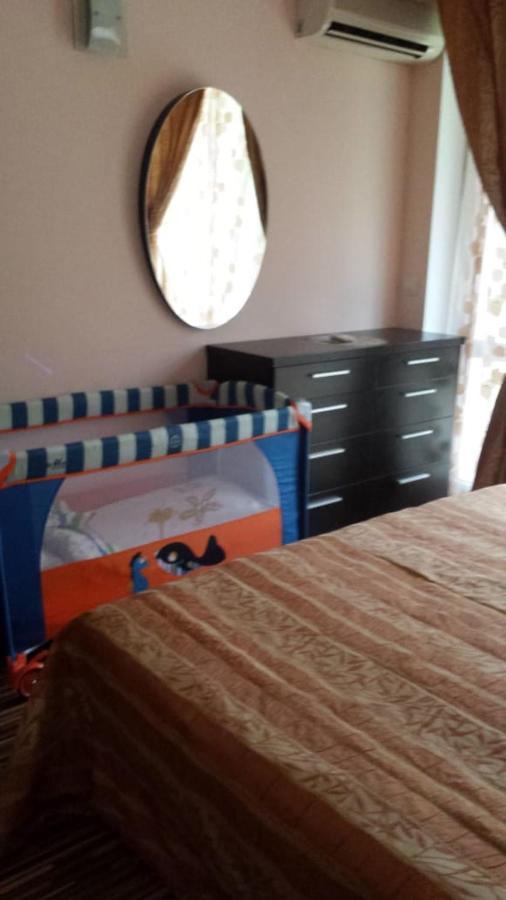 Apartment With Green Terrace بورغاس المظهر الخارجي الصورة