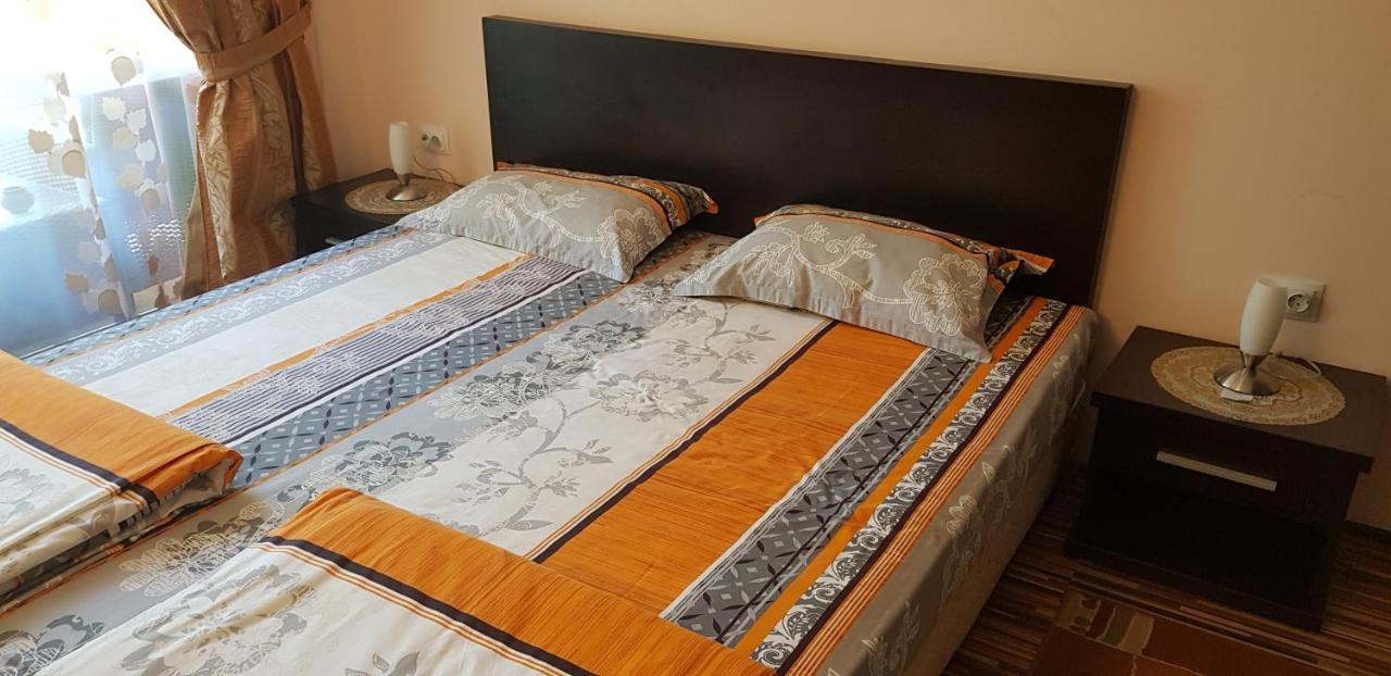 Apartment With Green Terrace بورغاس المظهر الخارجي الصورة